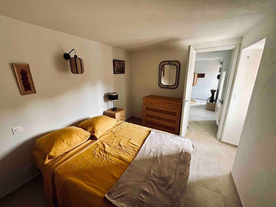 Charmant Petit Appartement Place De L Eglise Piana  Ngoại thất bức ảnh